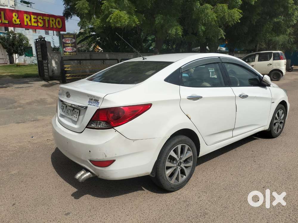 Hyundai Verna Sx Crdi At, 2014, Diesel