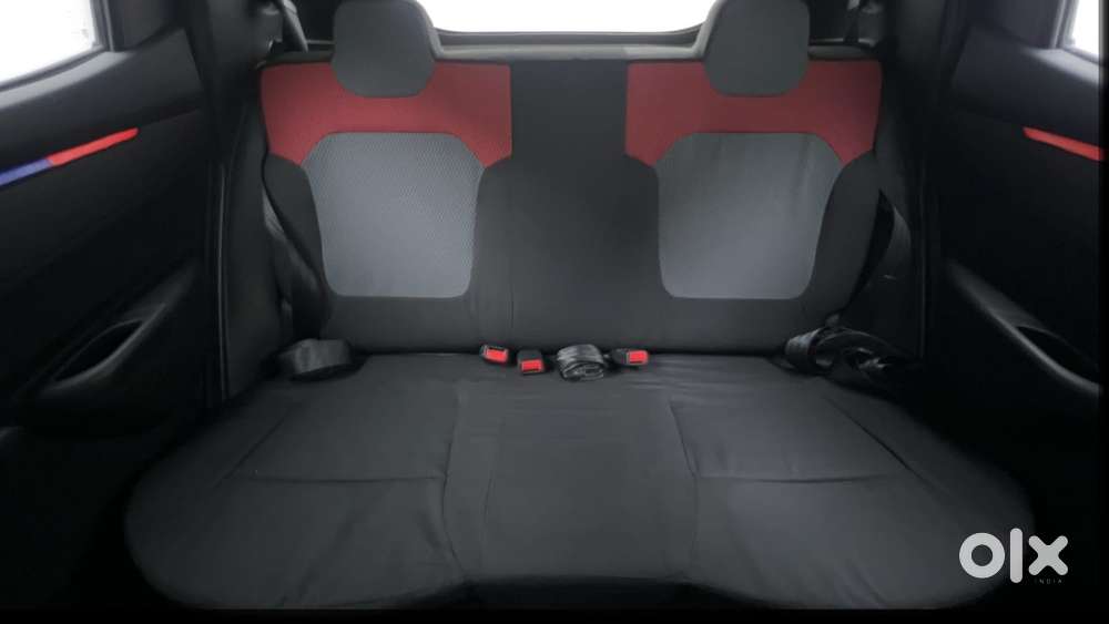 Renault Kwid 2019-ongoing 1.0 Rxt (o), 2018, Petrol