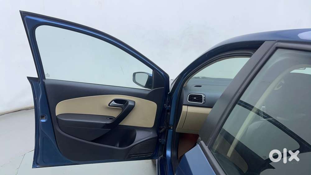 Volkswagen Polo Petrol Highline 1.2l, 2017, Petrol