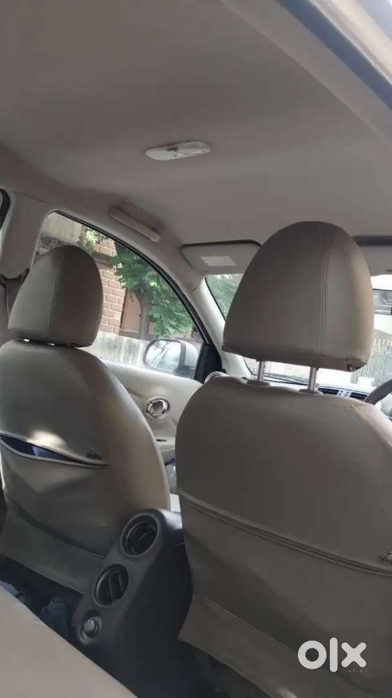 Automatic Nissan Sunny Petrol