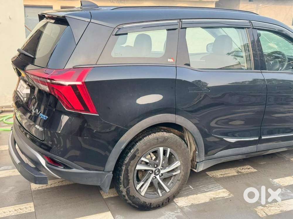 Mahindra Xuv700 2024 Petrol 10000 Km Driven