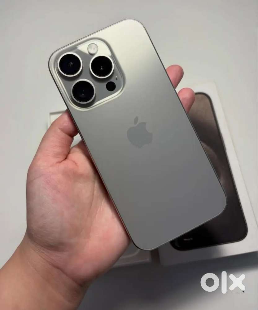 IPHONE 15PRO MAX 256 MINT CONDITION IMMACULATE CONDITION  BATTERY 100%
