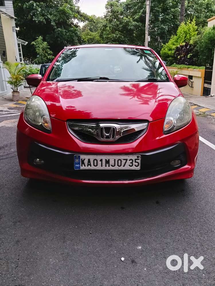 Honda Brio V Mt, 2012, Petrol