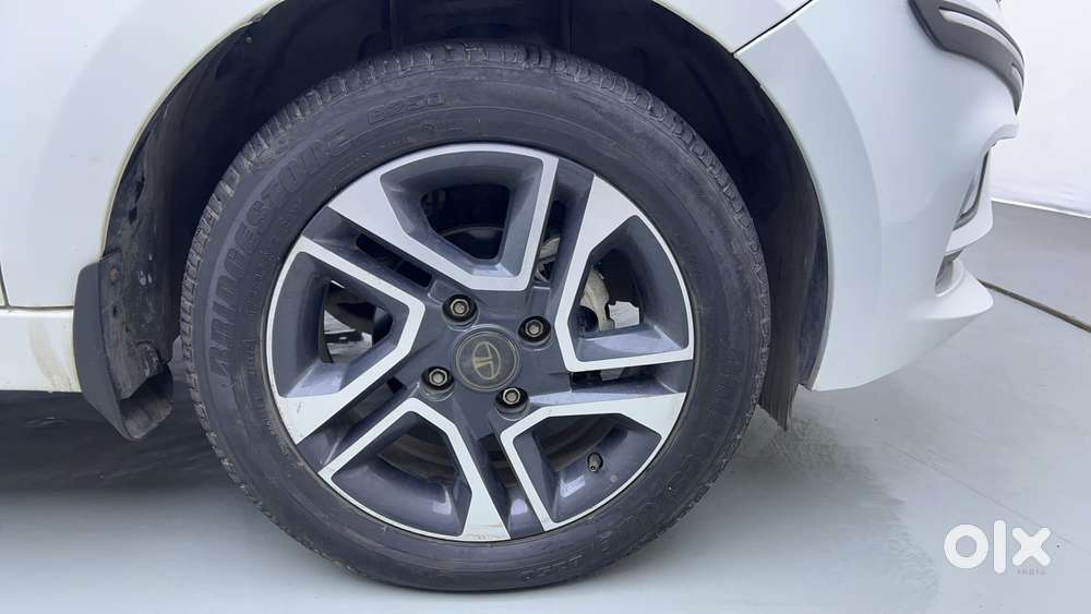 Tata Tiago Xza Plus, 2022, Petrol