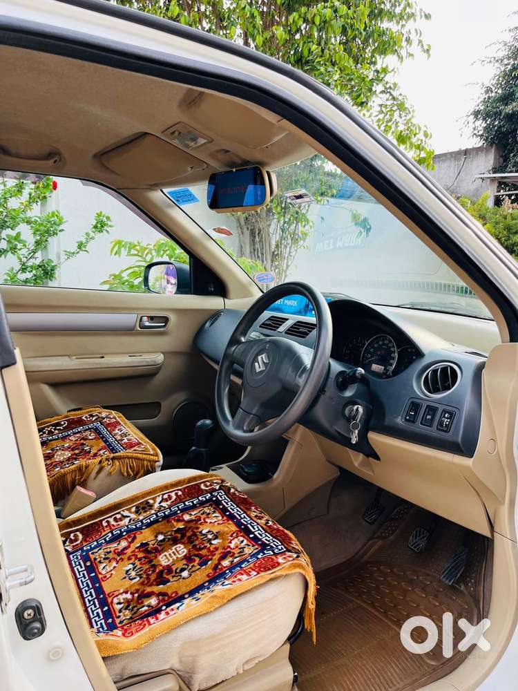 Maruti Suzuki Swift Vxi Windsong Limited Edition, 2009, Petrol