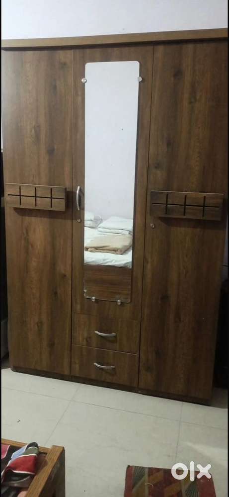 Triple door almirh for sale