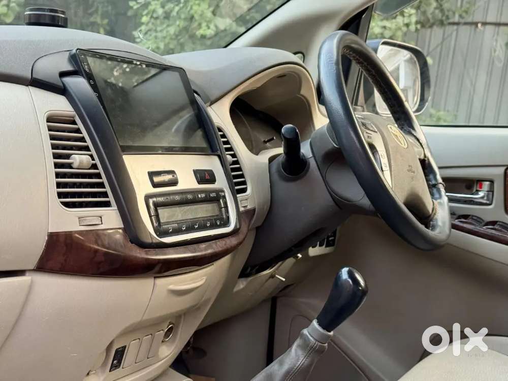 Toyota Innova Vx 2015