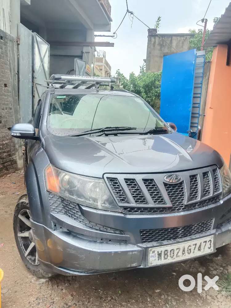 Xuv500 Diesel With Extra Fitted Screen Led Light Carrier  4 New Tyre