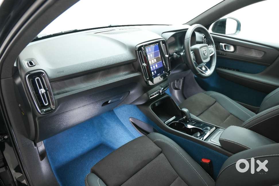 Volvo Ex40 Core, 2024, Petrol