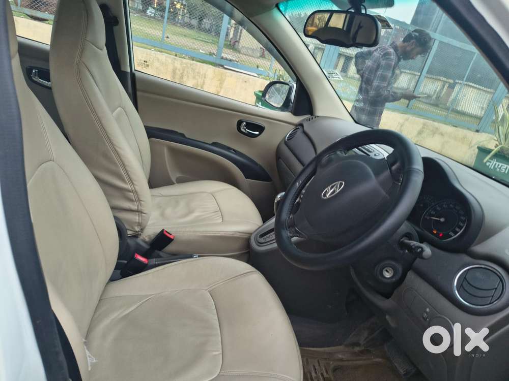 Hyundai I10 Sportz, 2013, Petrol