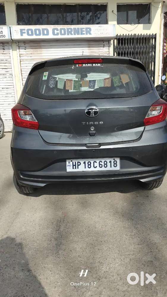 Tata Tiago 2024 Model Petrol 16500km Driven With Service Record !!