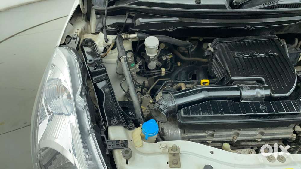 Maruti Suzuki Swift Vvt Vxi, 2014, Petrol