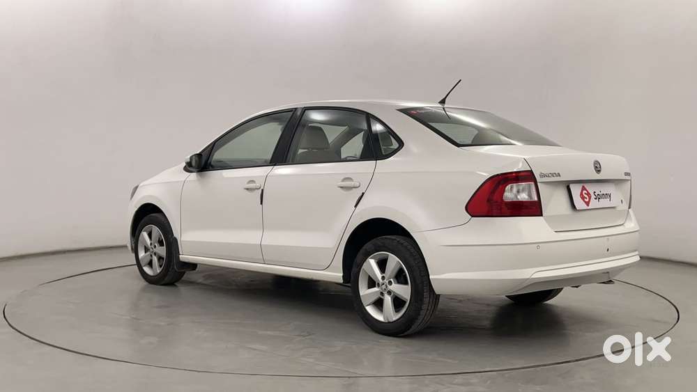 Skoda Rapid [2016-2021] 1.6 Mpi Style Plus, 2016, Petrol