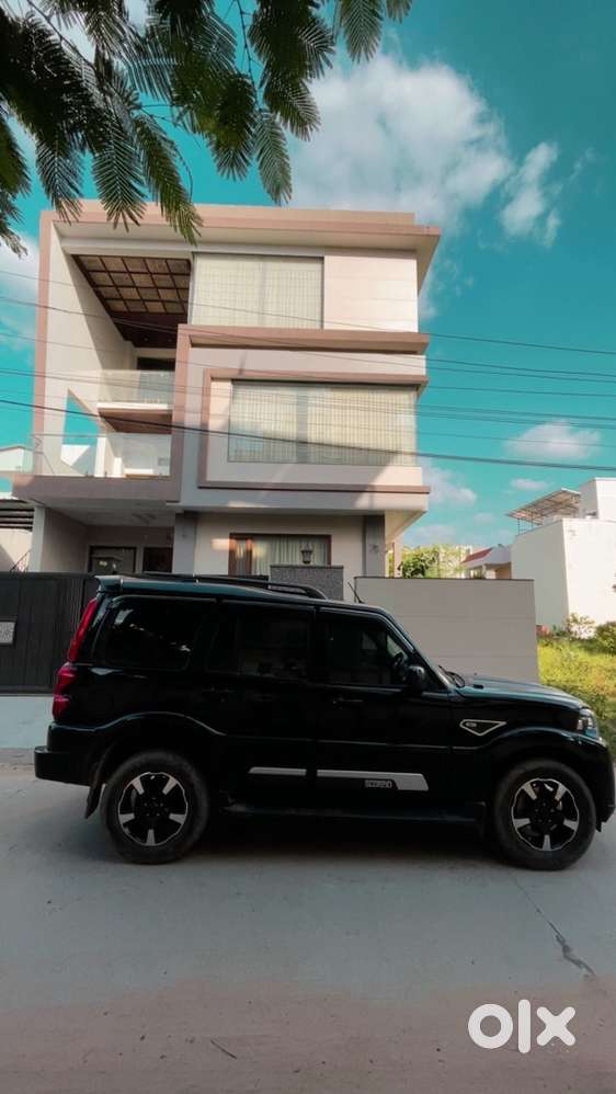 Mahindra Scorpio Classic 2027 Diesel