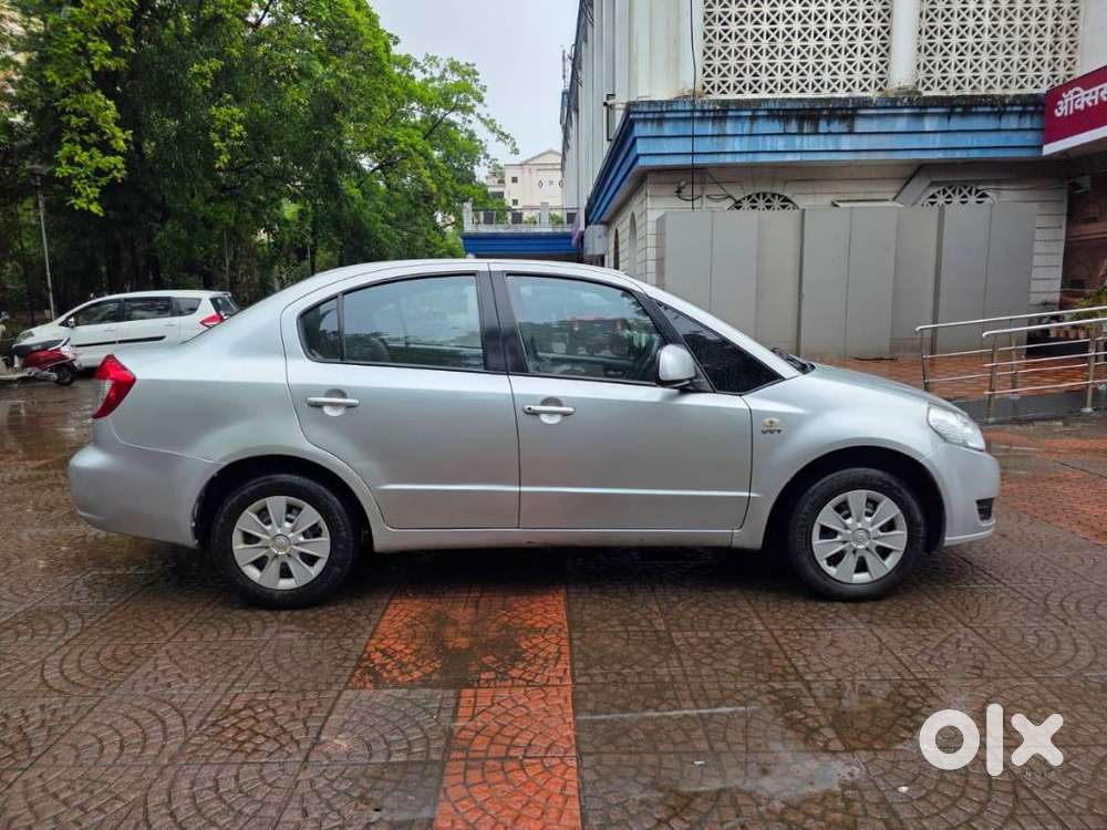 Maruti Suzuki Sx4 Vxi Bsiv, 2013, Petrol