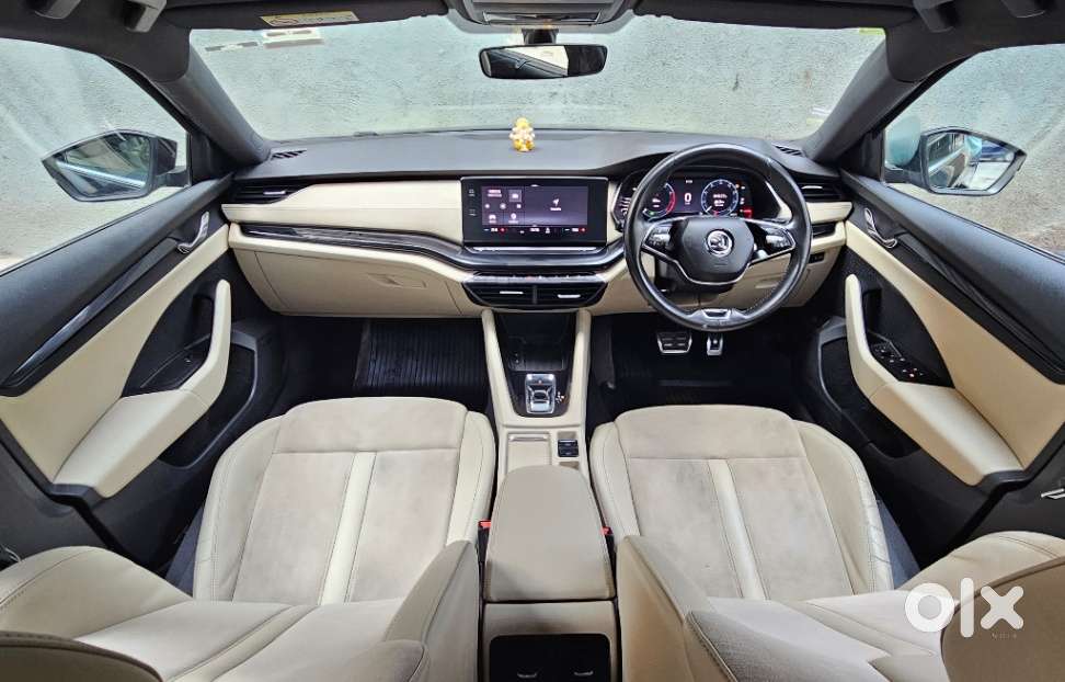 Skoda Octavia 2.0 L K Tsi At, 2022, Petrol