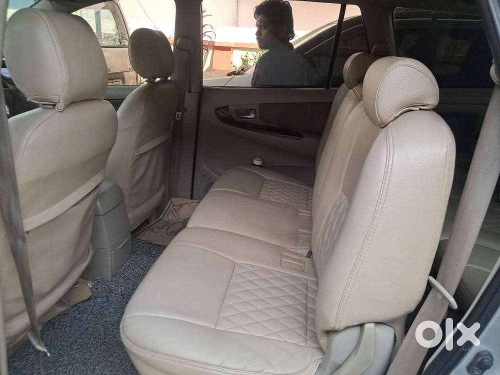 Toyota Innova 2.5 V 7 Str, 2013, Diesel