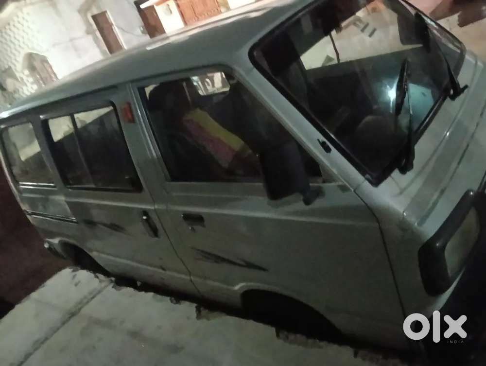 Maruti Suzuki Omni 2016