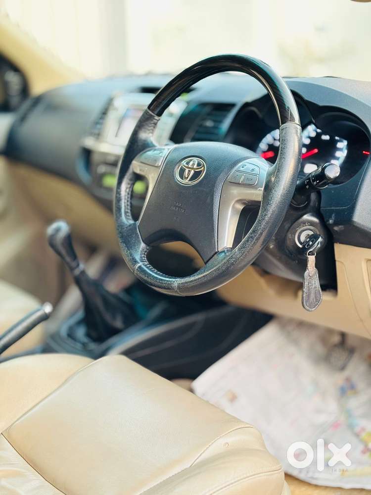 Toyota Fortuner 2.8 2wd Mt, 2016, Diesel