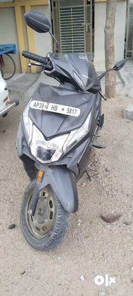 Olx dio hot sale scooty