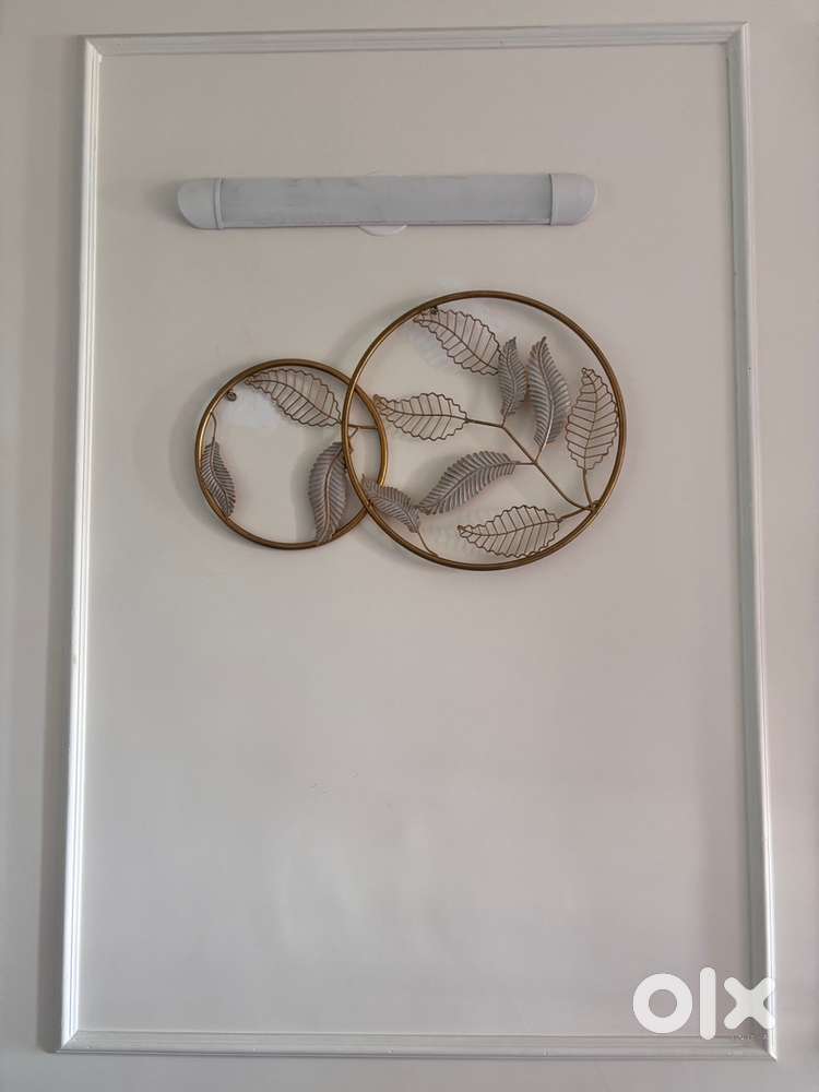 Metal handcrafted wall hanging decor