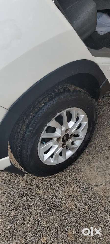 Mahindra Kuv100 Nxt 2016