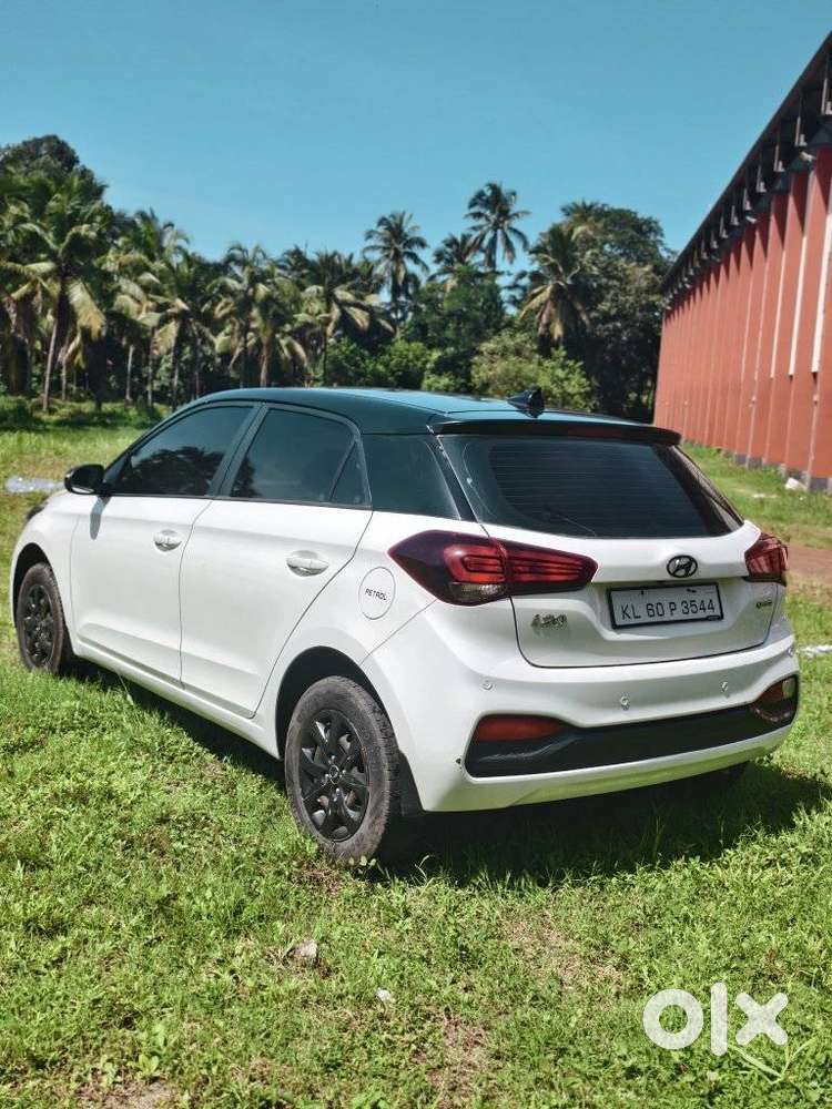 Hyundai Elite I20 Sportz (o) 1.2, 2018, Petrol