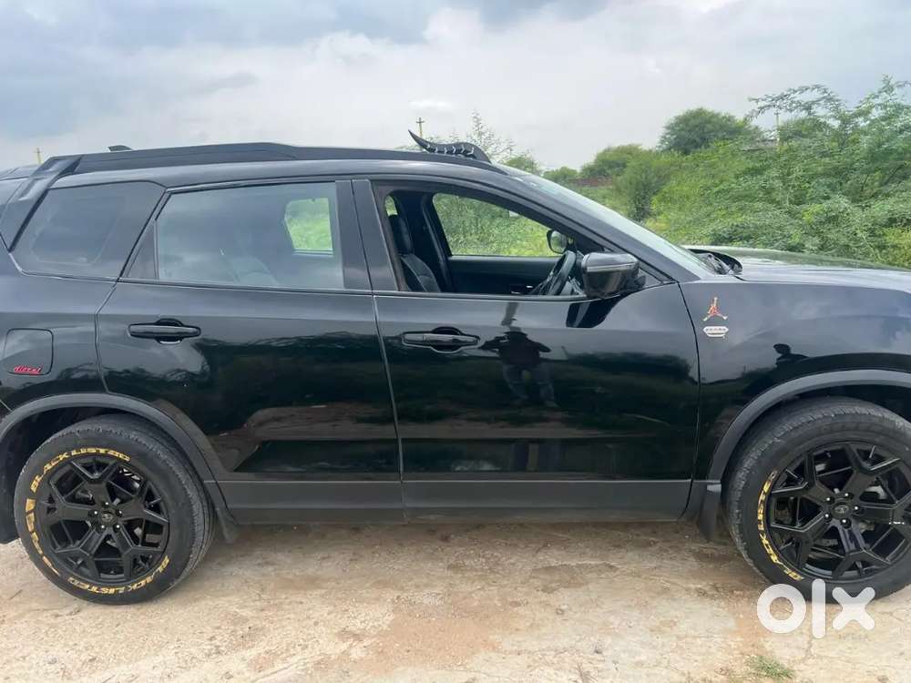 Tata Safari Dark Edition 2025 Diesel