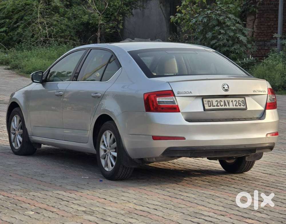Skoda Octavia Elegance 1.8 Tsi At, 2016, Petrol