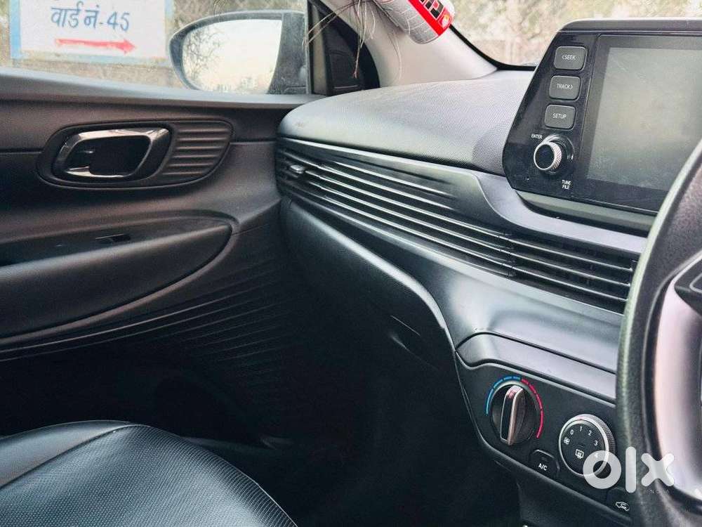 Hyundai I20 Sportz 1.2 Mt, 2022, Cng & Hybrids