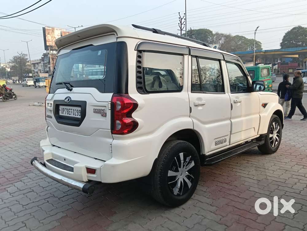 Mahindra Scorpio S6 Plus, 2016, Diesel