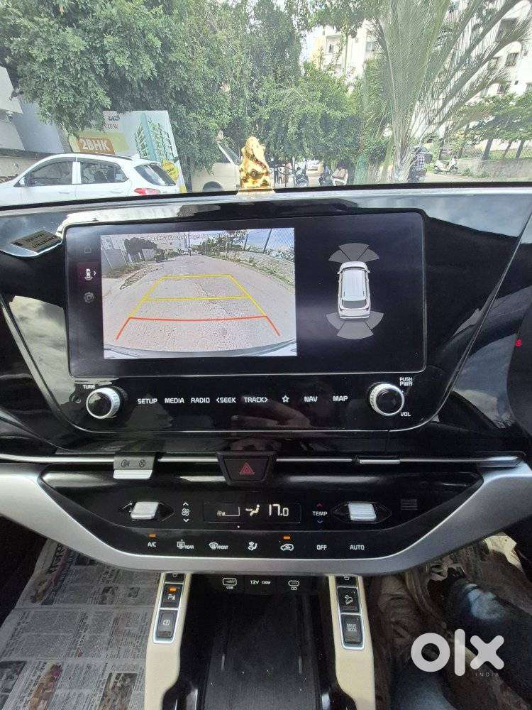 Kia Carens 1.5 Luxury Plus Diesel At 7 Str, 2022