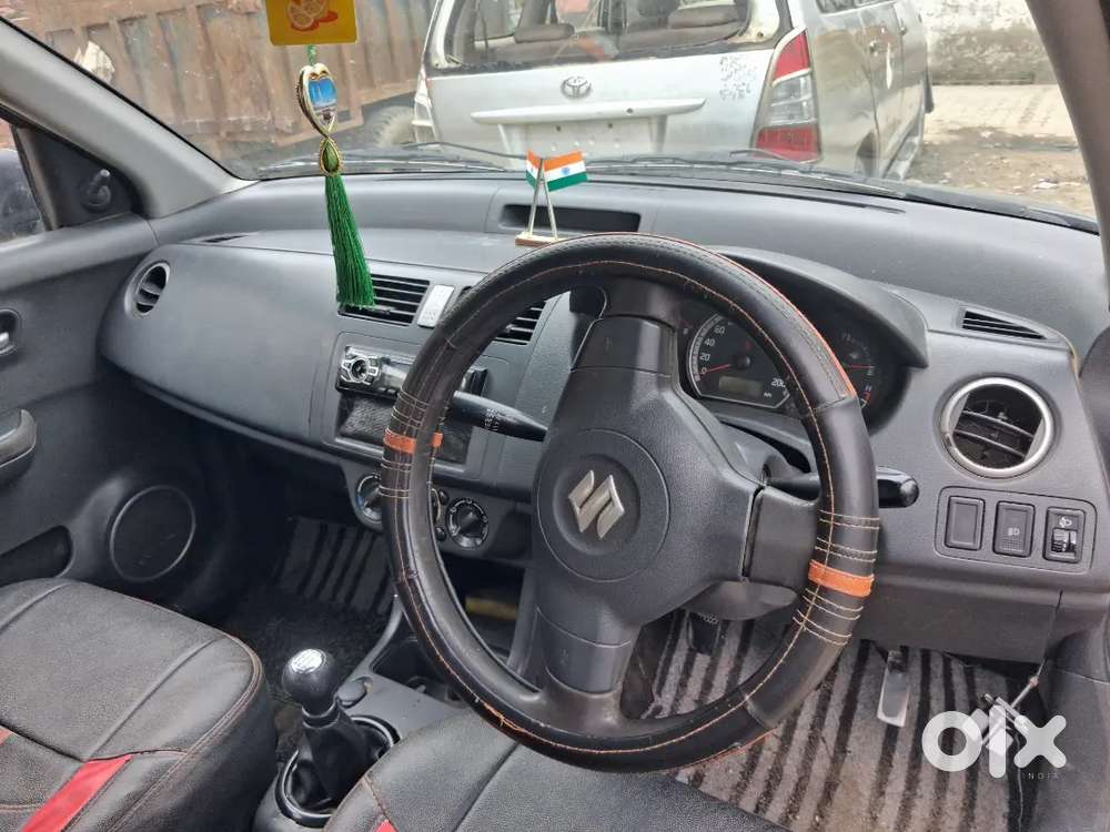 Maruti Suzuki Swift 2006 Petrol