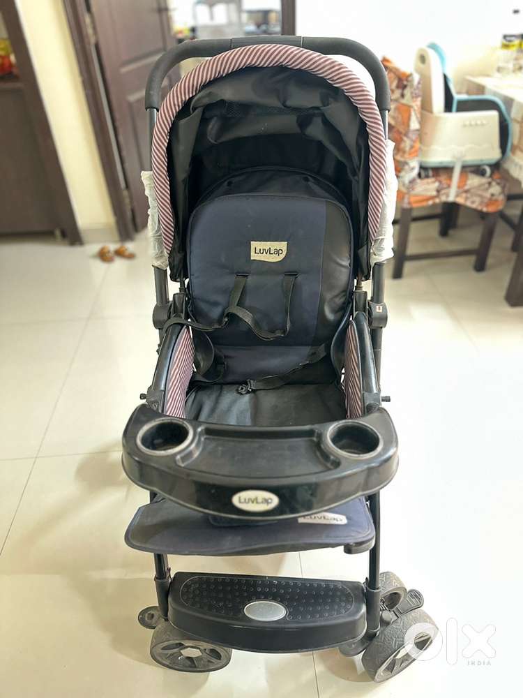 Luvlap galaxy baby Stroller in mint condition for sale - Kids
