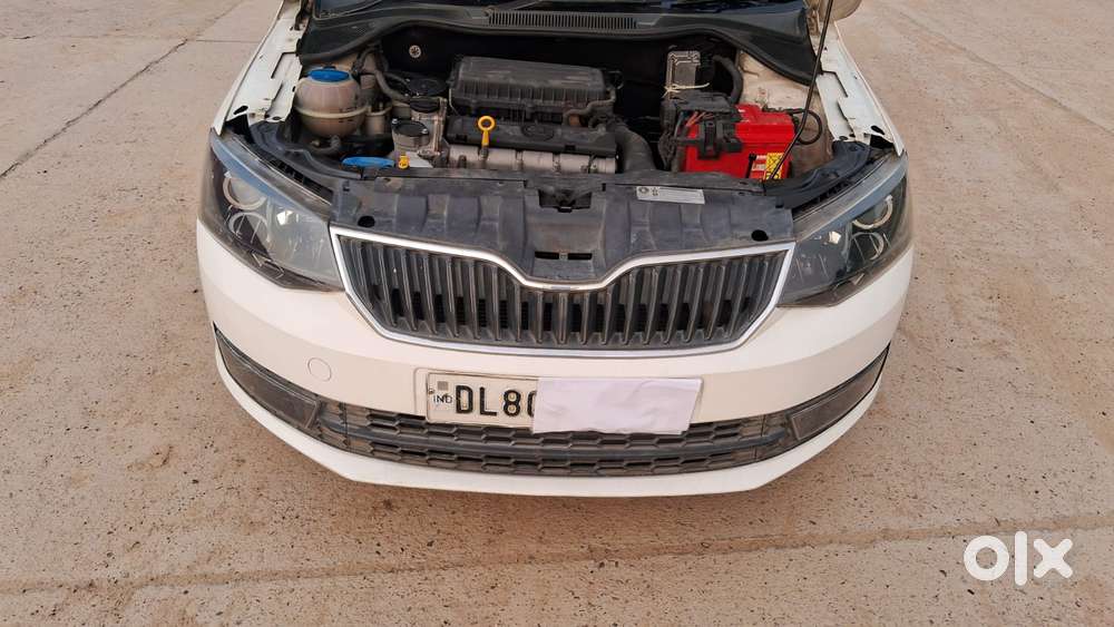 Skoda Rapid [2016-2021] 1.6 Mpi Style Plus, 2017, Petrol