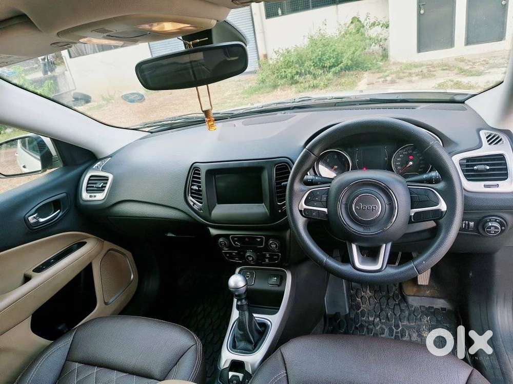 Jeep Compass 2.0 Longitude Option, 2018, Diesel