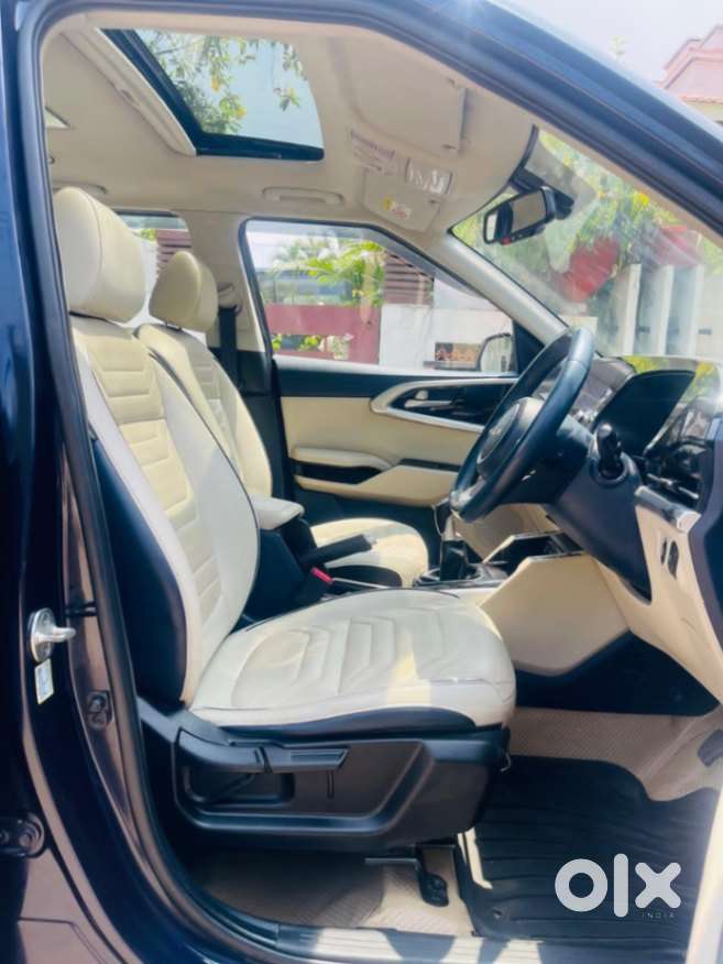 Kia Carens 1.5 Luxury Plus Diesel 6 Str, 2022, Diesel