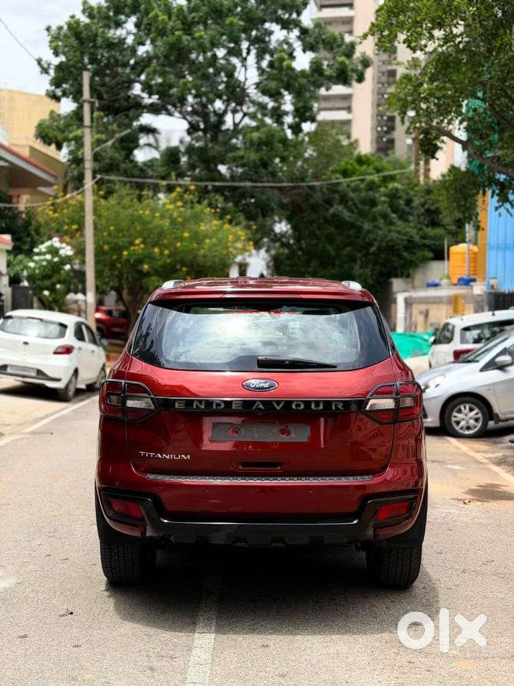 Ford Endeavour 2.2 Titanium At 4x2, 2016, Diesel