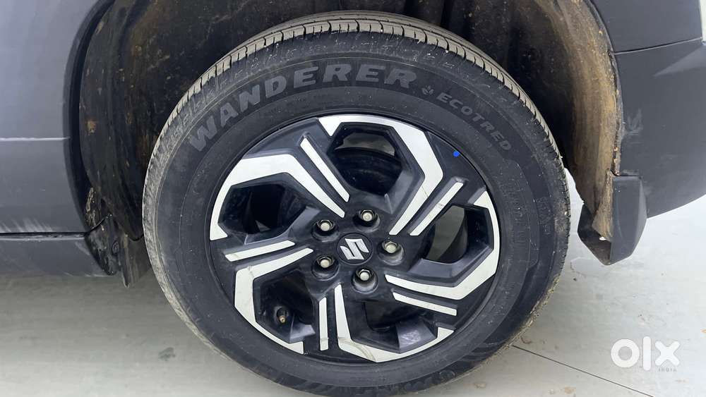 Maruti Suzuki Brezza Zxi Plus At, 2023, Petrol