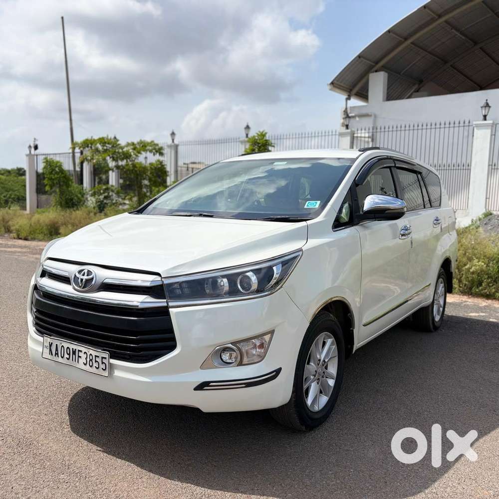 Toyota Innova Crysta 2020 Diesel Well Maintained