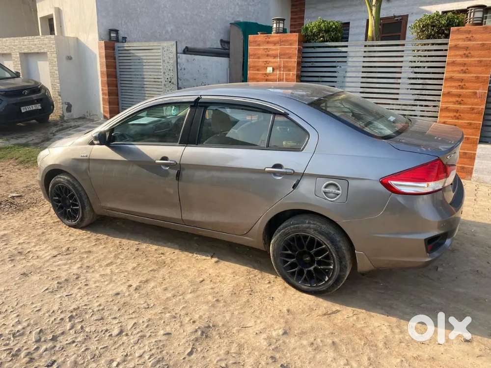 Maruti Suzuki Ciaz 2016 Diesel 142000 Km Driven