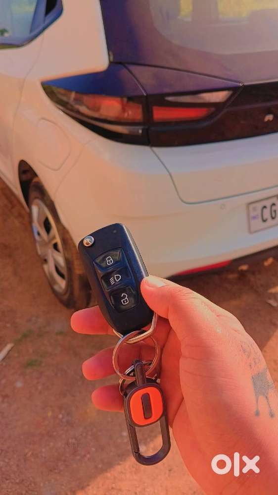 Tata Altroz Xm Plus 2024