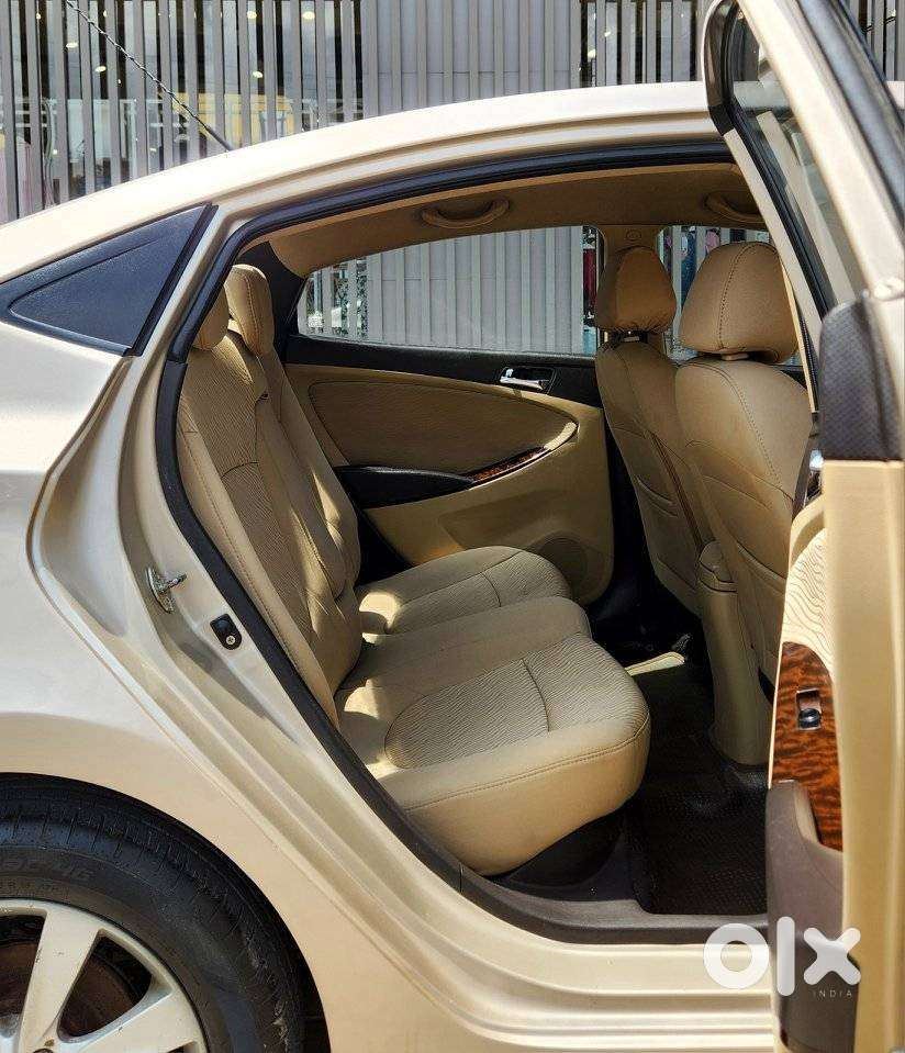 Hyundai Verna Fluidic 1.6 Vtvt Sx, 2012, Petrol