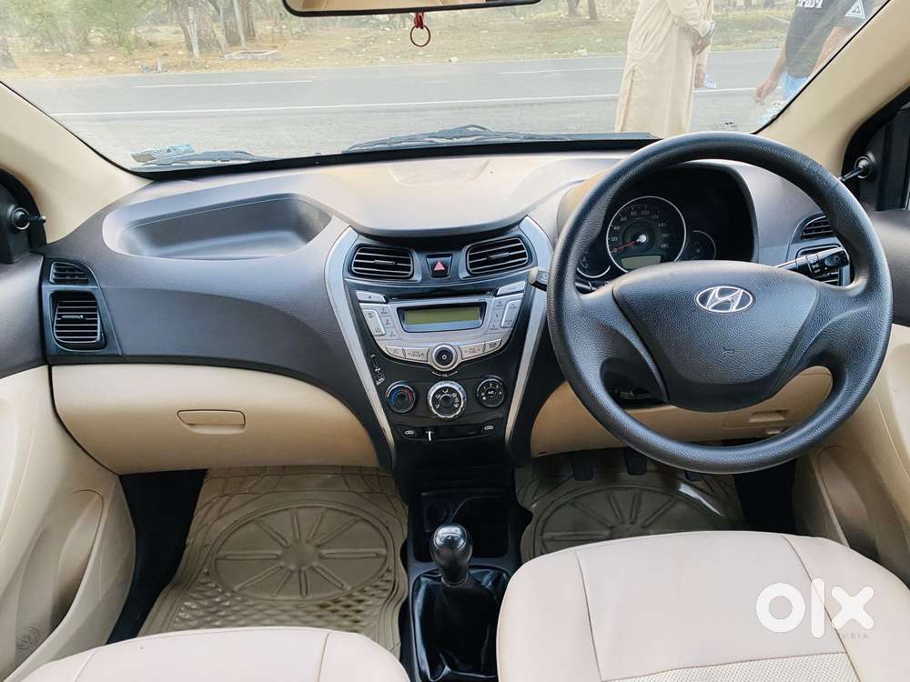 Hyundai Eon 0.8 Magna Plus Airbag, 2011, Petrol