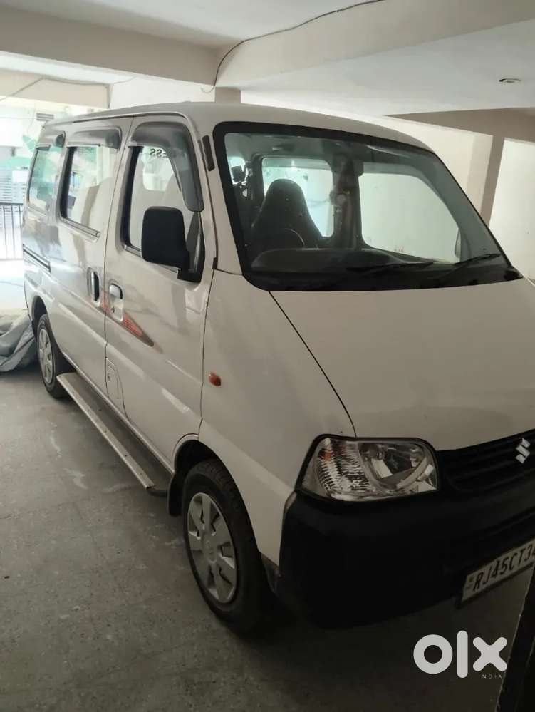 Maruti Suzuki Eeco 2022 Petrol 74000 Km Driven