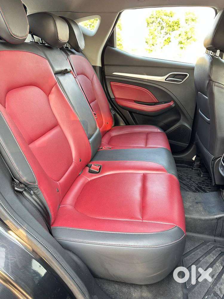 Mg Astor 1.3 Savvy Turbo At S Red, 2023, Petrol