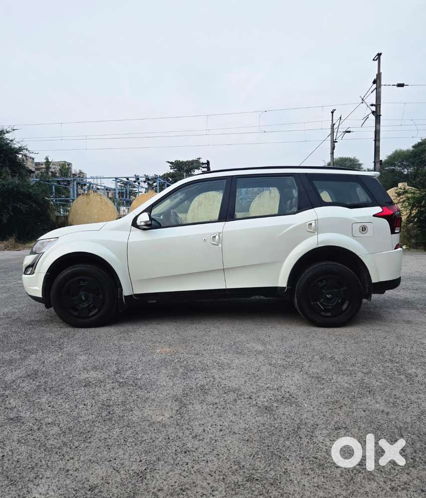 Mahindra Xuv500 W7, 2020, Diesel