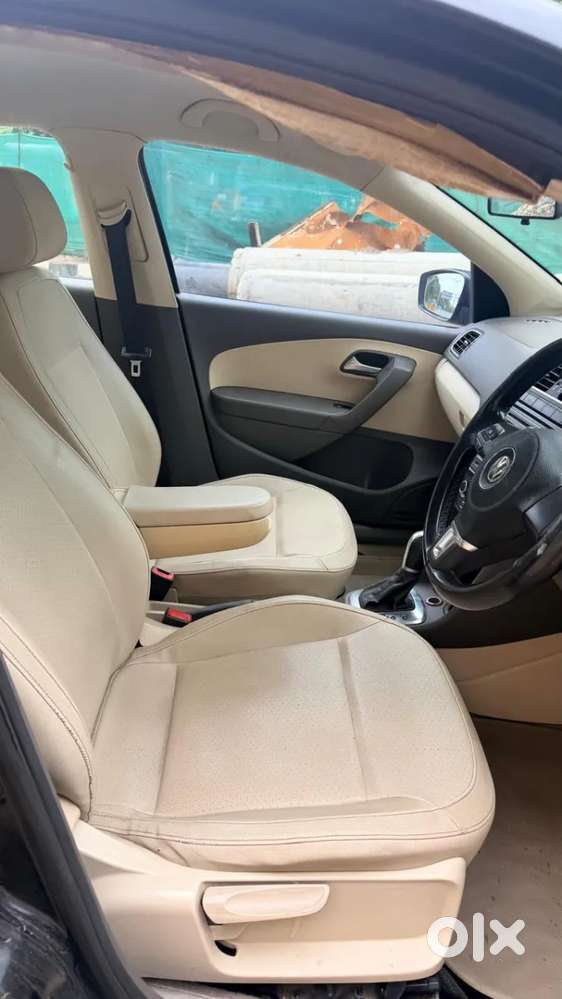 Volkswagen Vento 1.6 Highline, 2014, Petrol
