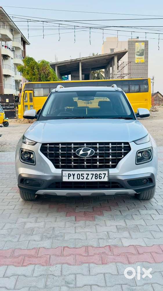 Hyundai Venue 2019 Diesel Well Maintained