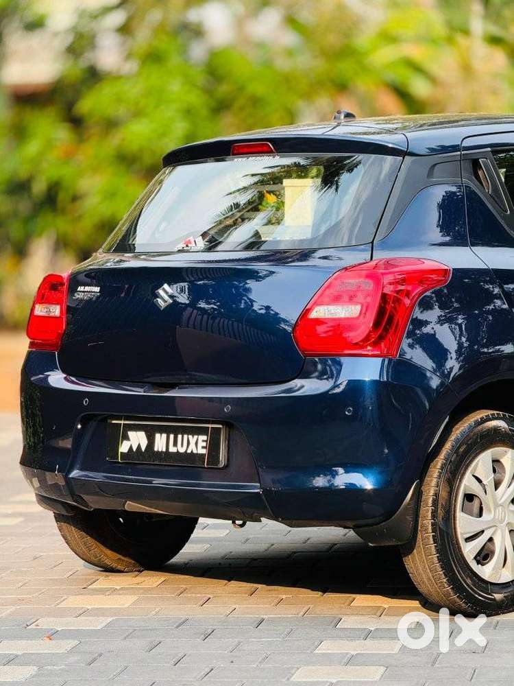 Maruti Suzuki Swift 1.2 Vxi (o), 2021, Petrol